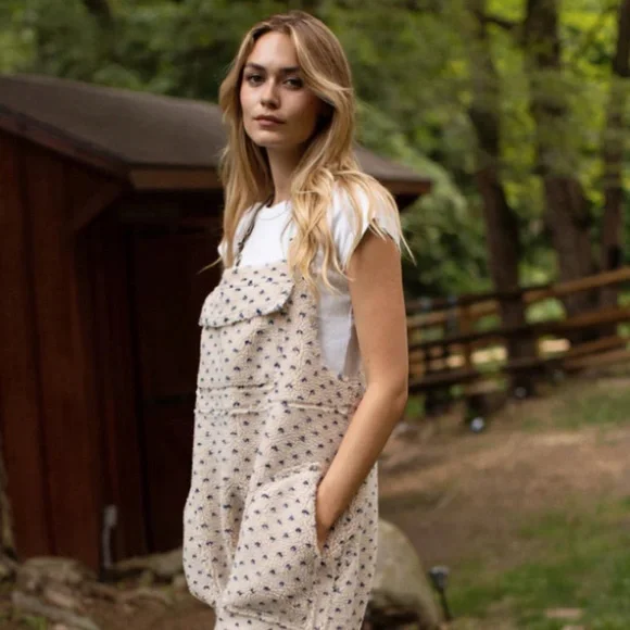 Marea Scout Overalls - Picture 2 of 3